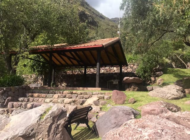 Outdoor Covered Platform